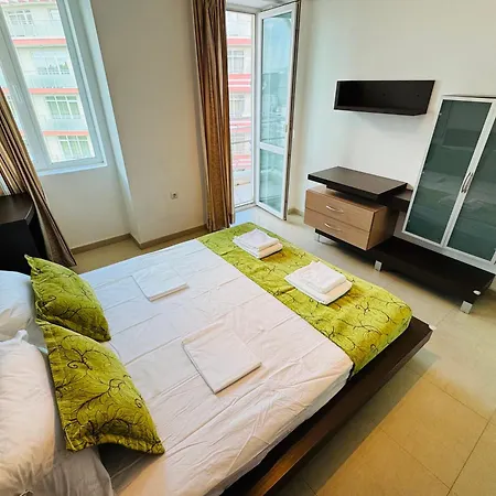 Sunny House 404 Two Bedroom Slantschew brjag